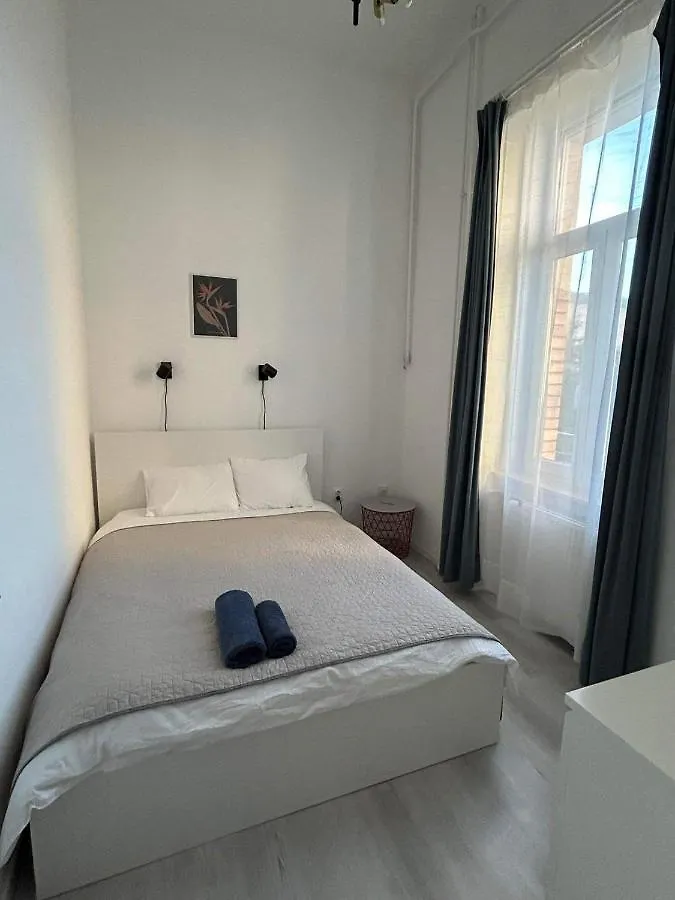 Appartamento 3-Br Flat In Jewish Quarter Budapest 0*,  Ungheria